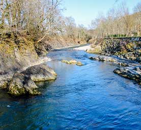 camping avec rivière Mauléon